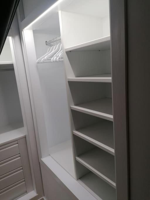 شقة Studio Paris إِستيبونا المظهر الخارجي الصورة